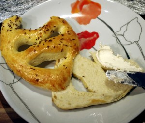 Diese hier hat mir beim Essen wie eine Venezianische Maske entgegen gelacht. 